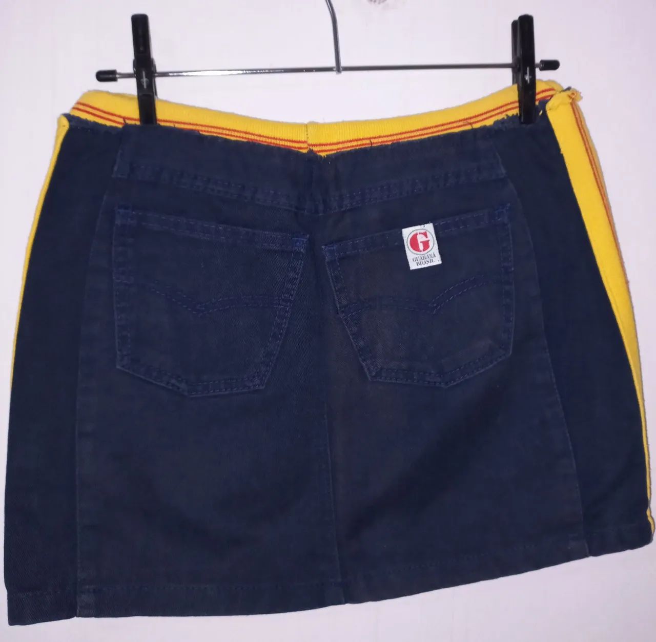 Saia Jeans com Detalhes Amarelos - Foto 2