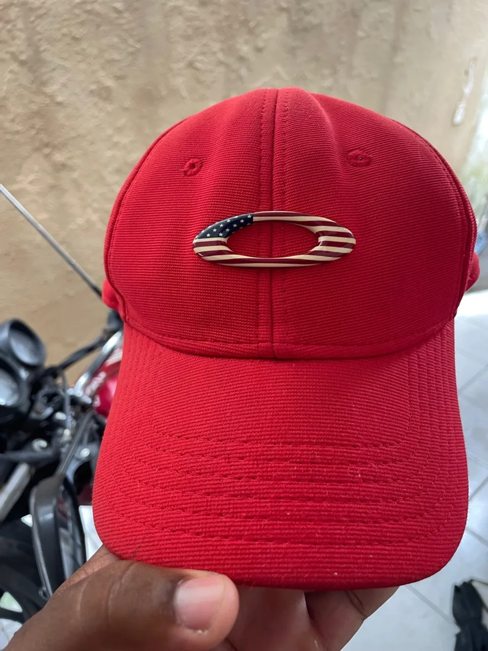 Boné Oakley USA Red