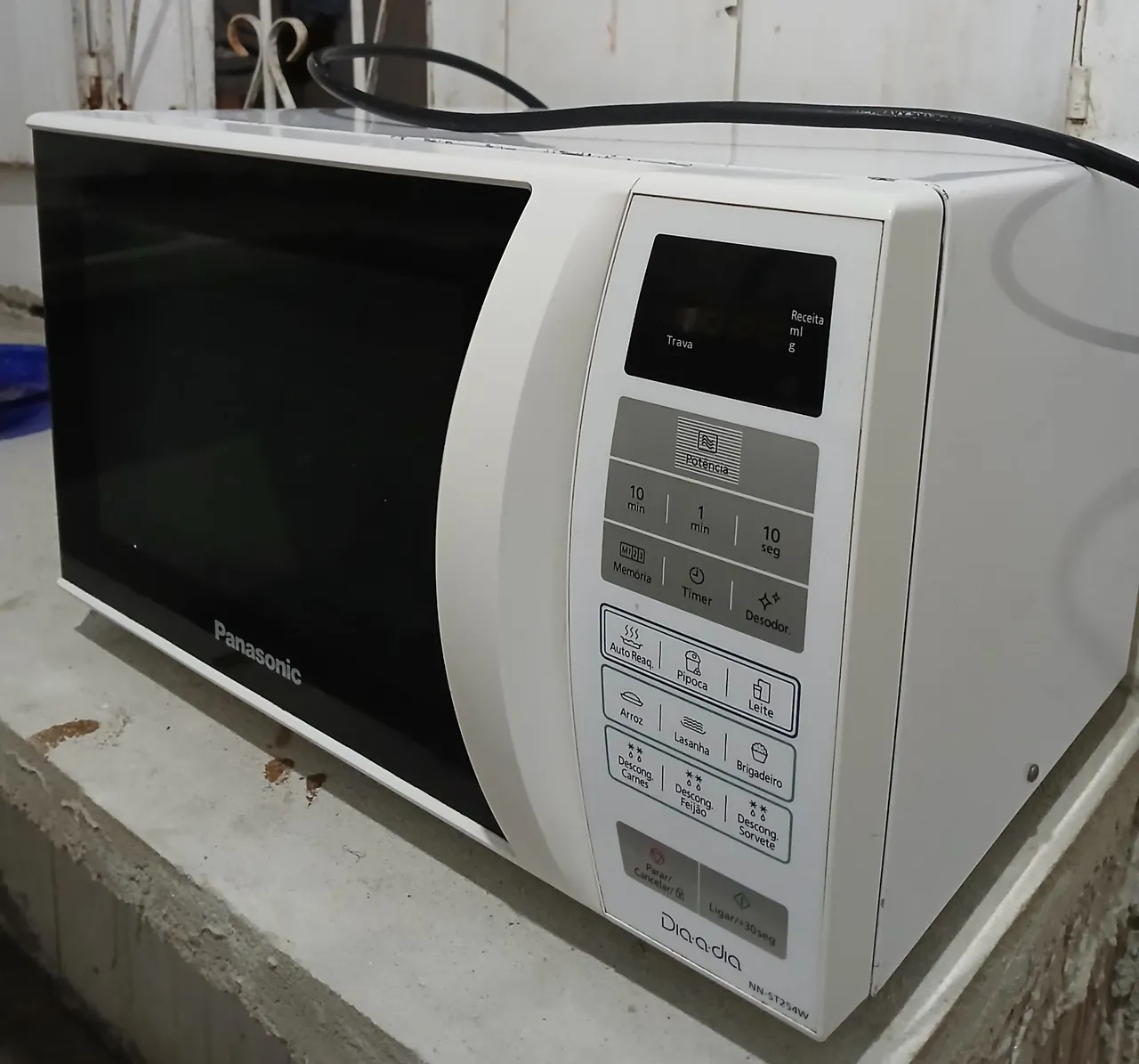 Micro-ondas Panasonic Dia-a-dia