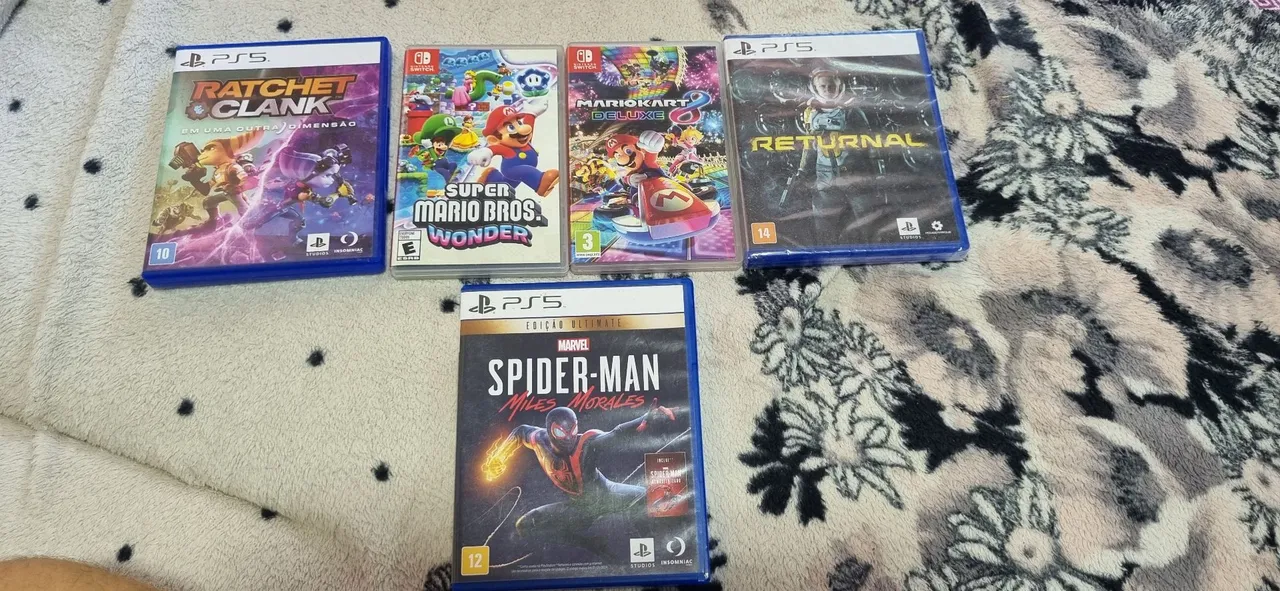 Coleção de Jogos PS5 e Nintendo Switch