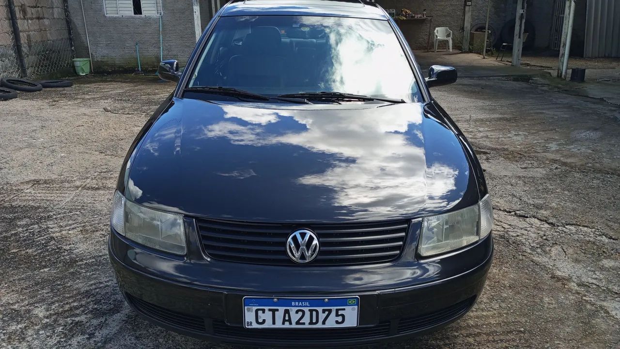 Volkswagen Passat 2.8 V6 Tiptronic 2000 - Foto 2