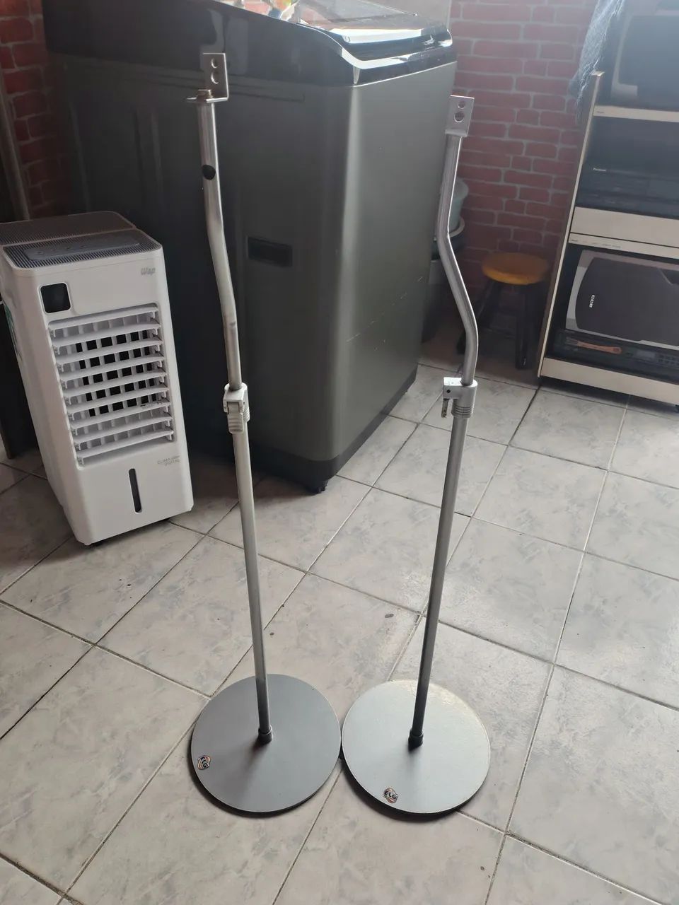 Pedestal para caixinhas de home theather com regulagem  - Foto 4