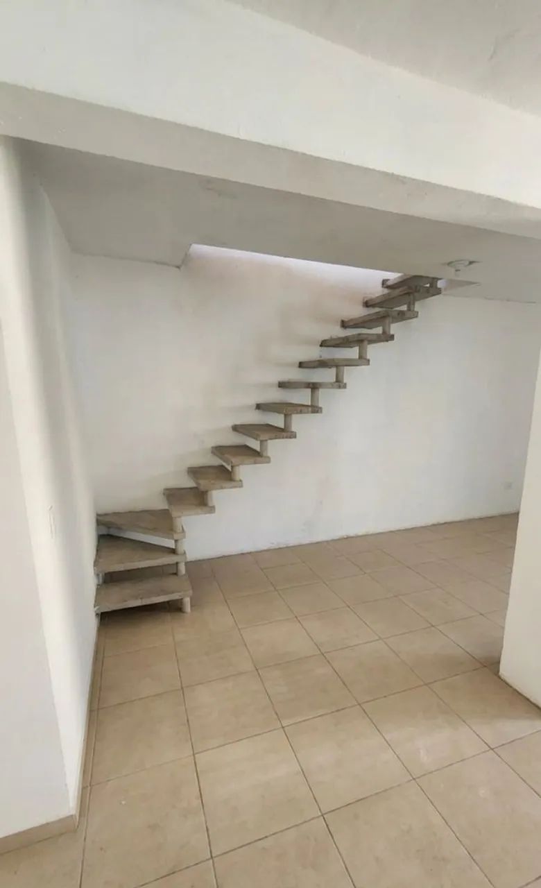Sobrado de 3 dormitórios com piscina e salão para logística ou gourmet  - Foto 2