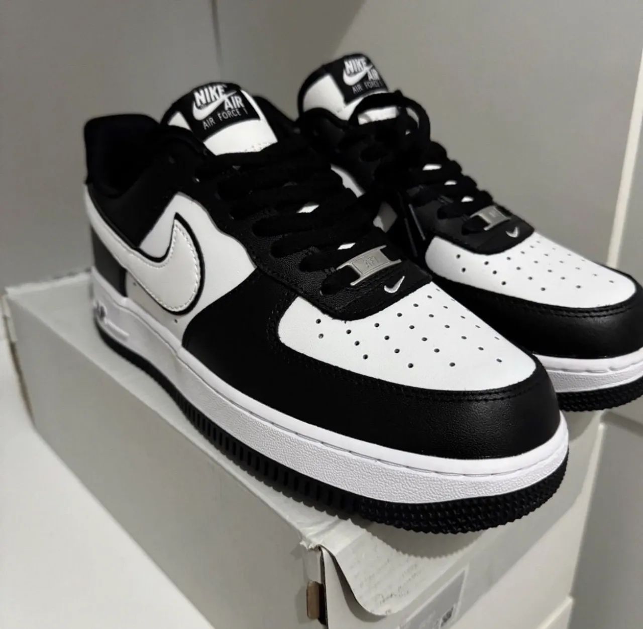 Tenis Nike Air Force 1 Panda  - Foto 3