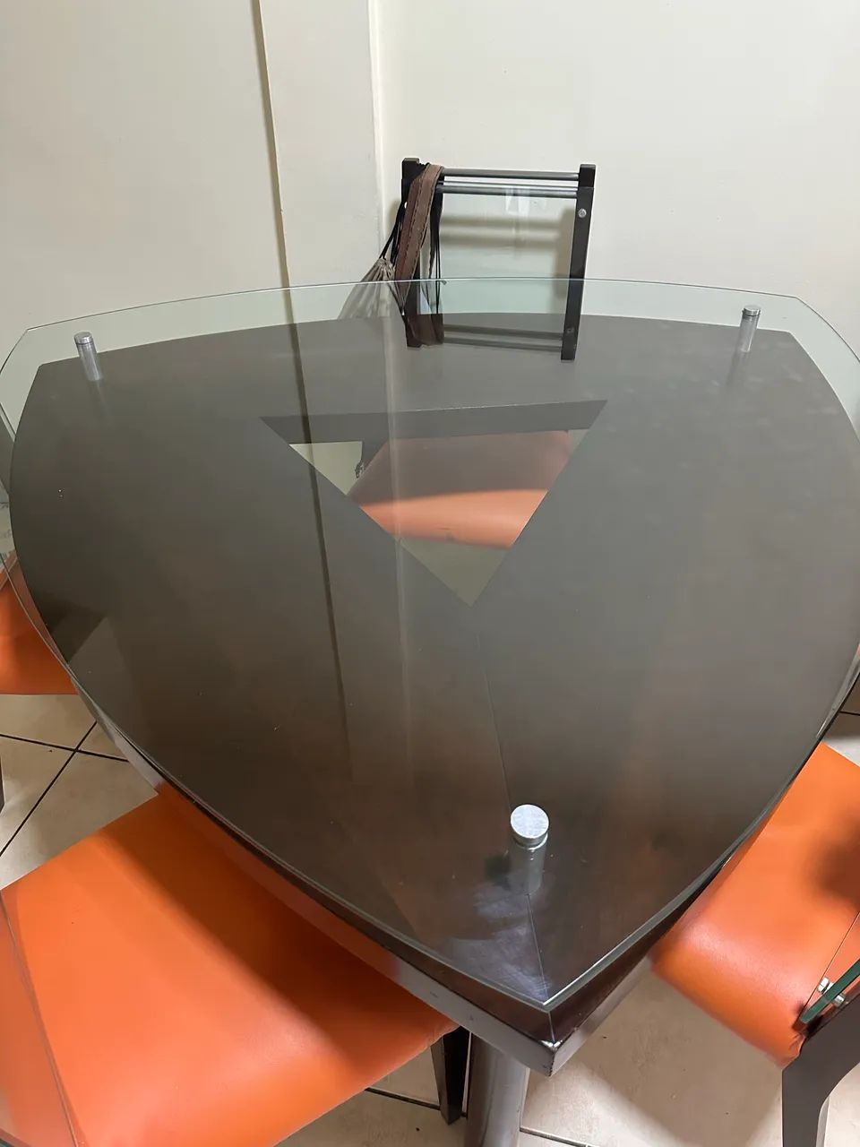 Mesa com tampo de vidro - Foto 5