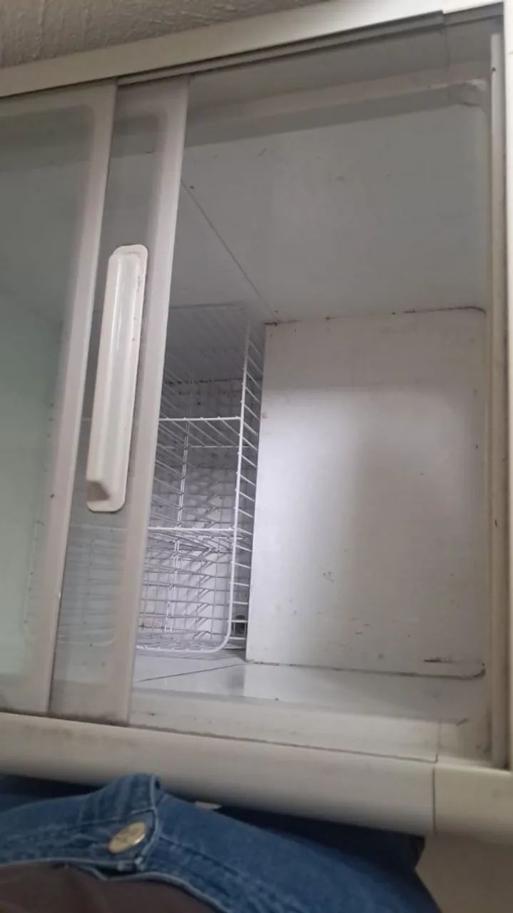  Freezer horizontal expositor com tampa de vidro  - Foto 2