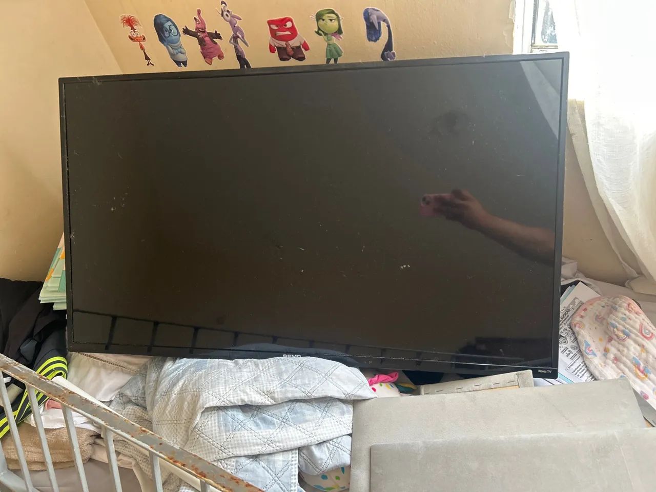 Tv para retirada de peças 