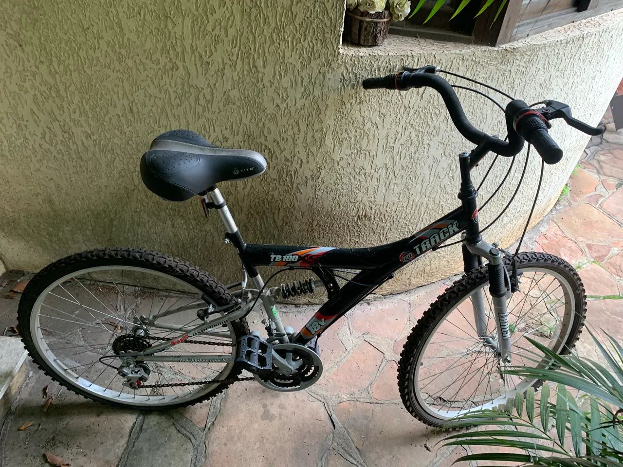 Bicicleta Track aro 26 câmbio 18 marchas