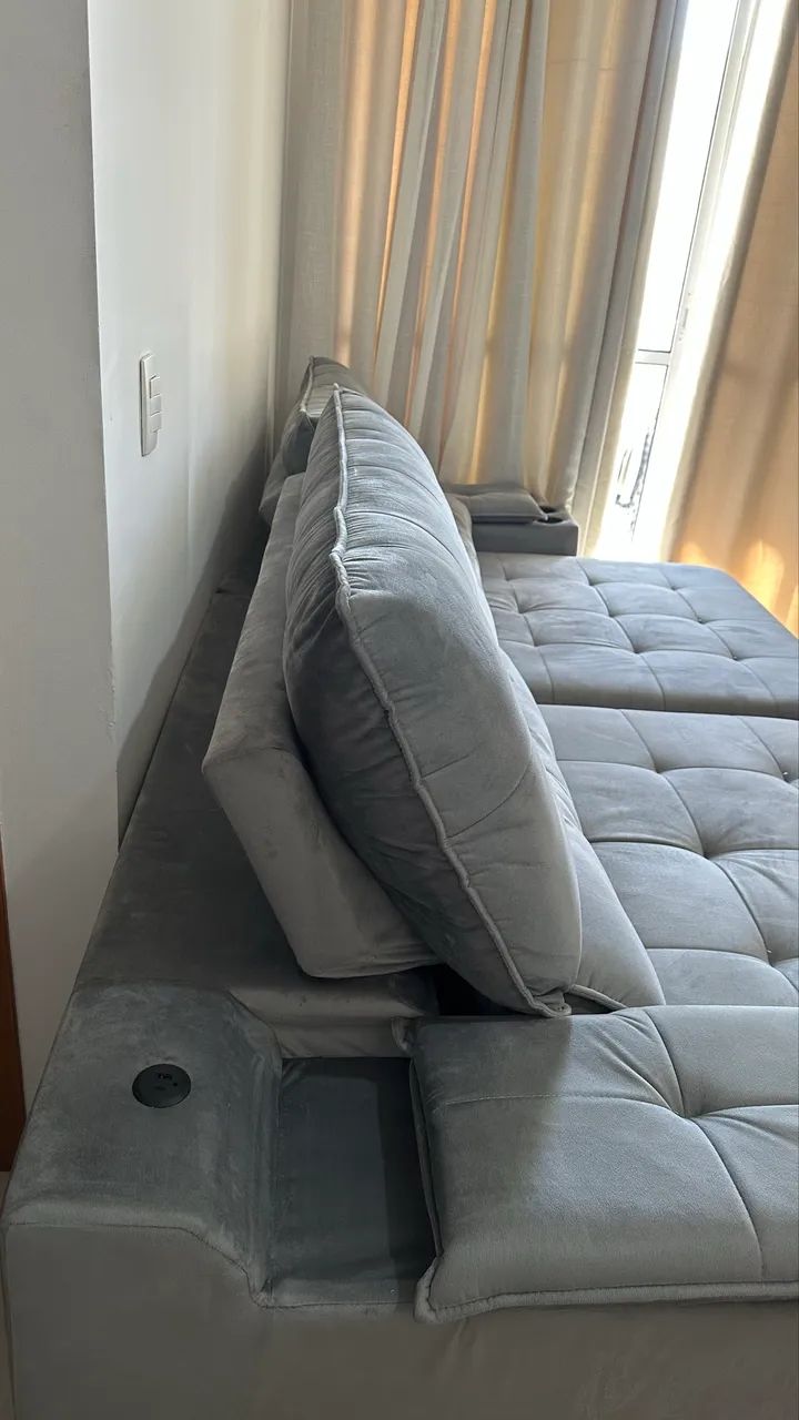 Sofá Retrátil e Reclinável 2,60 m Cinza com Porta-Copos - Excelente Estado - Foto 5
