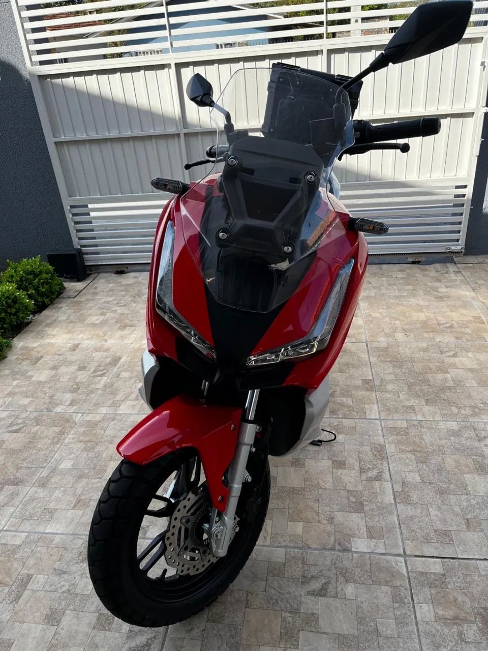 Urban 150 EFI AUTOMÁTICA  - Foto 4