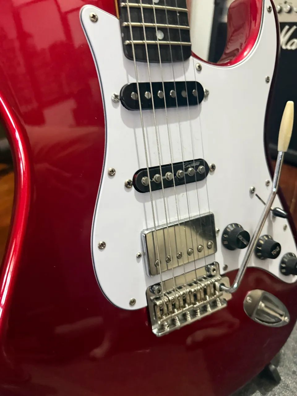 Guitarra Suhr Luthier perfeita - Foto 4