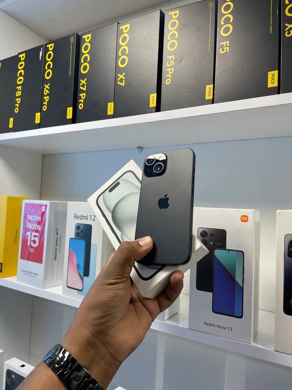 IPHONE 15  - Foto 4