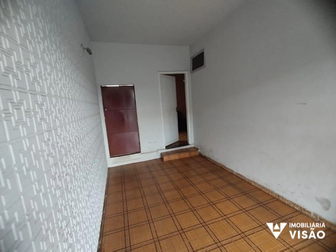 CASA COM PONTO DE COMÉRCIO PRÓXIMO AO POSTO DE COMBUSTÍVEL DA AV. PRUDENTE DE MORAIS - Foto 4