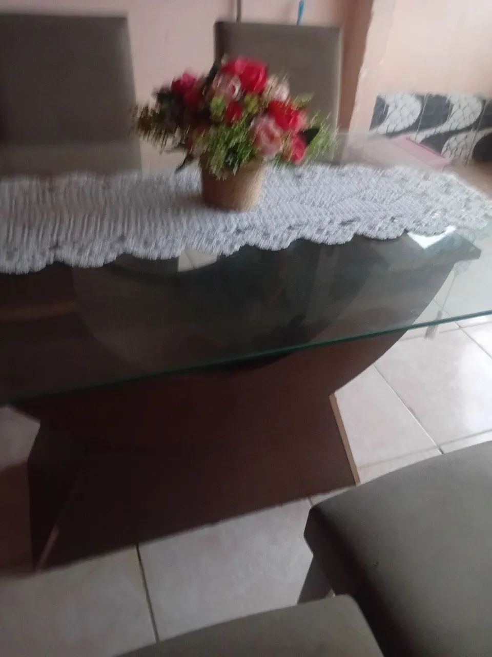 Mesa de jantar 4 cadeiras  - Foto 2