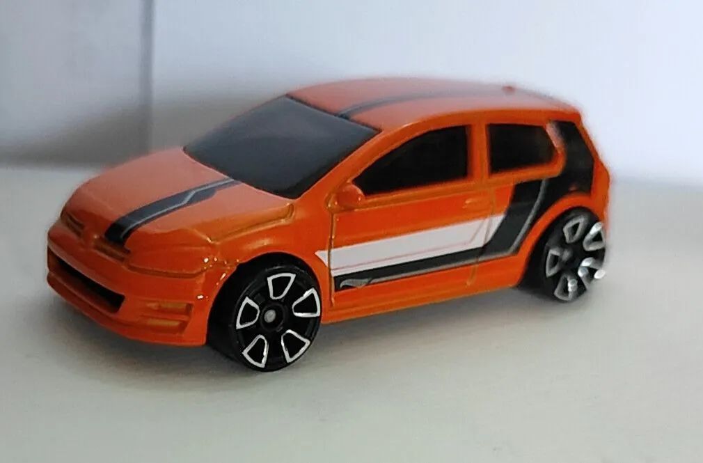 Golf MK7 laranja,série then and Now de 2018 - Foto 3