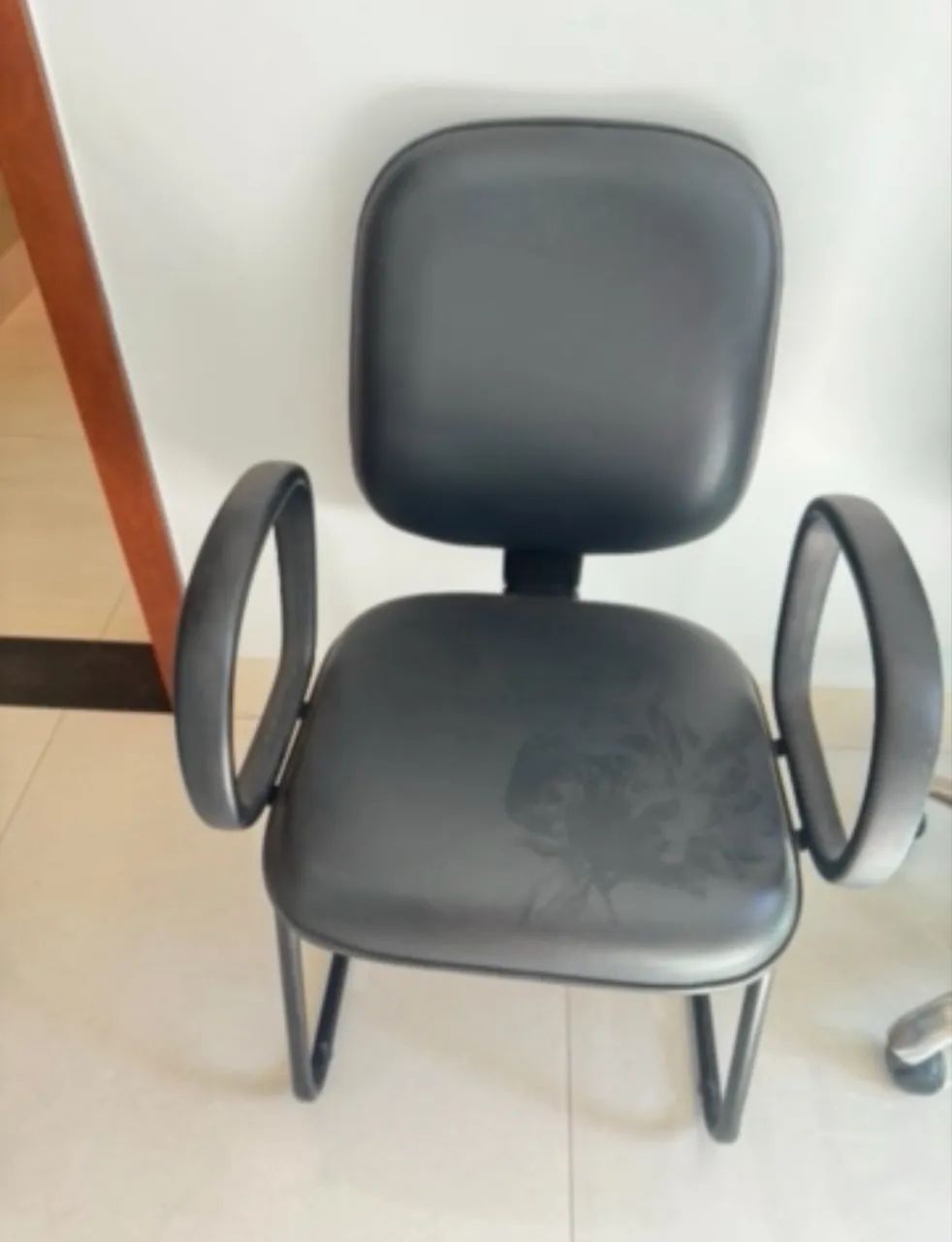 Vende cadeira de escritório  - Foto 2