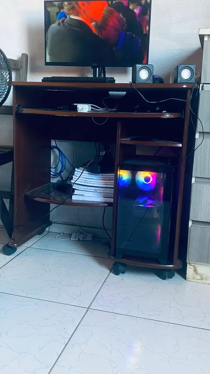 Escrivaninha para computador