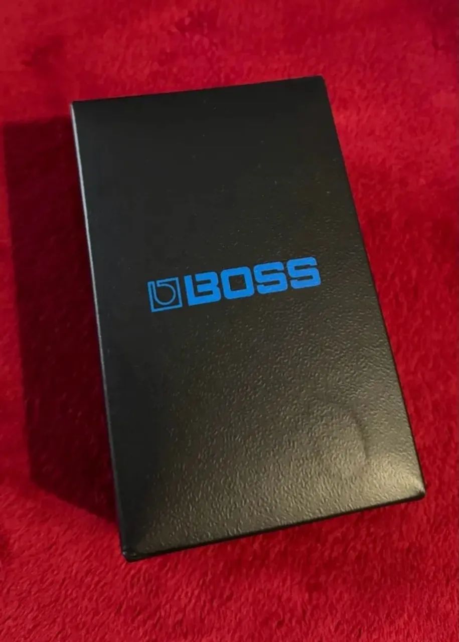 Pedal Boss Poly Shifter sob encomenda  - Foto 4