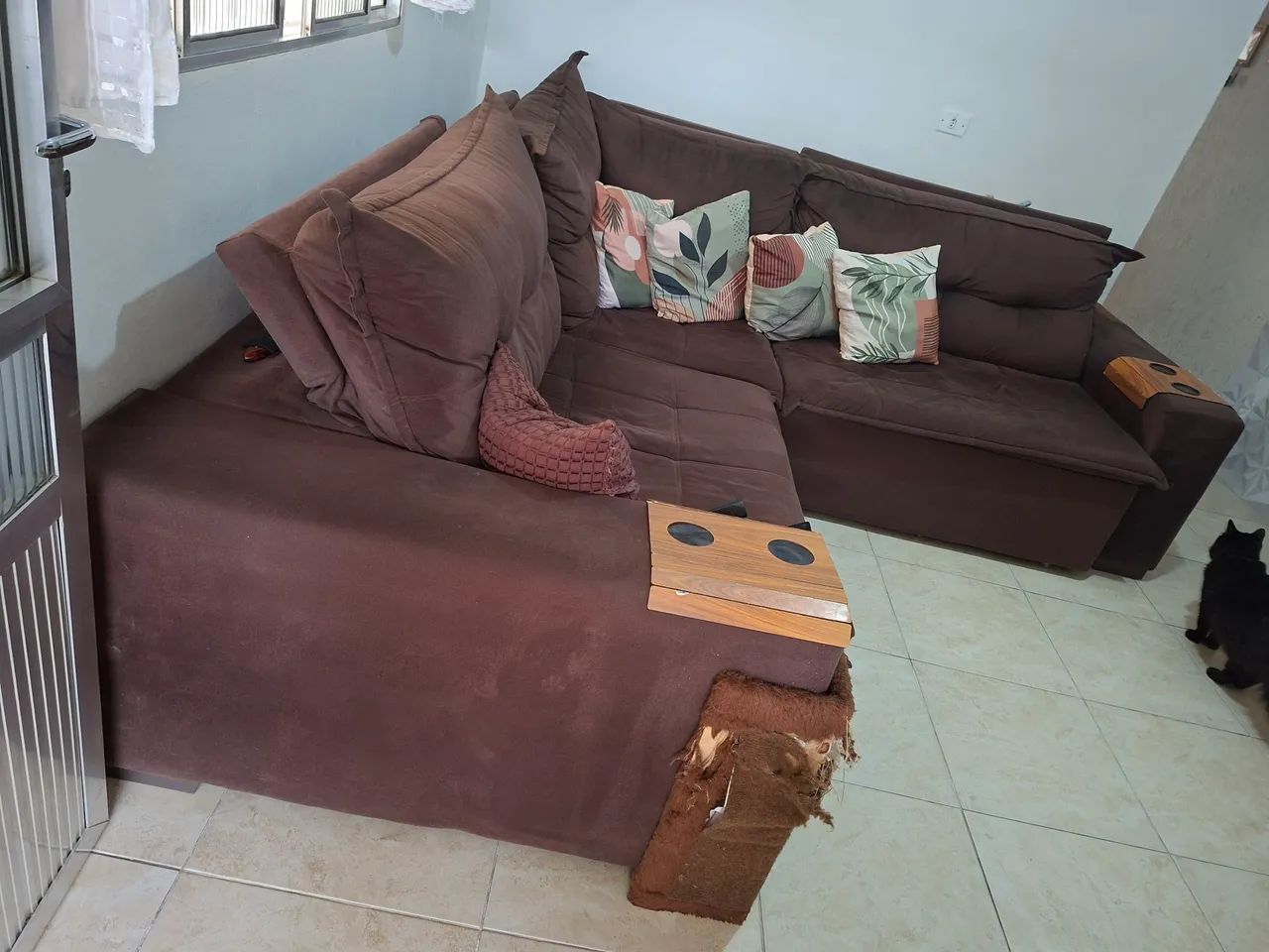 Sofa retrátil e reclinável usado 5,6 lugares65704308482561122