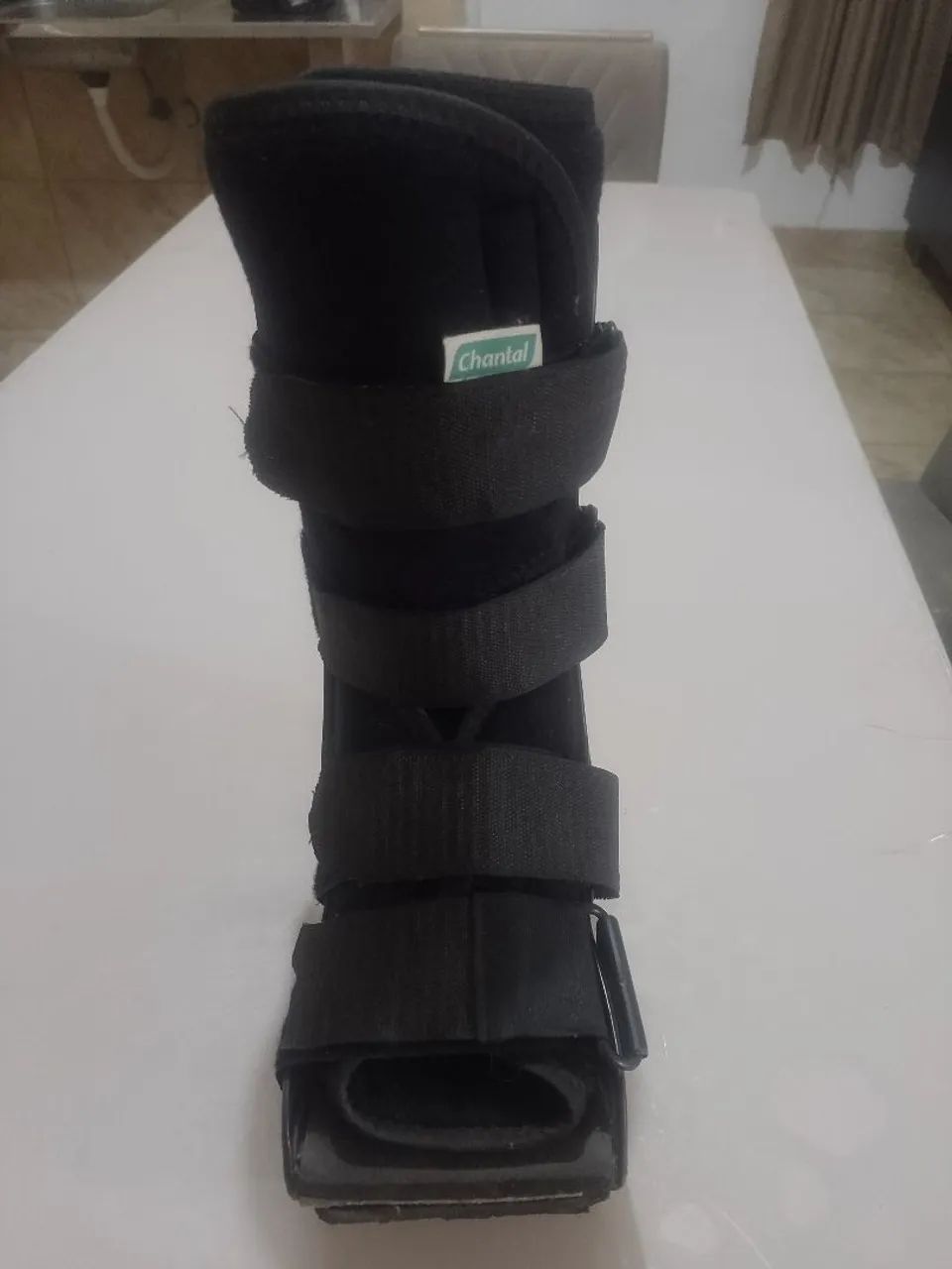Vendo bota ortopédica 