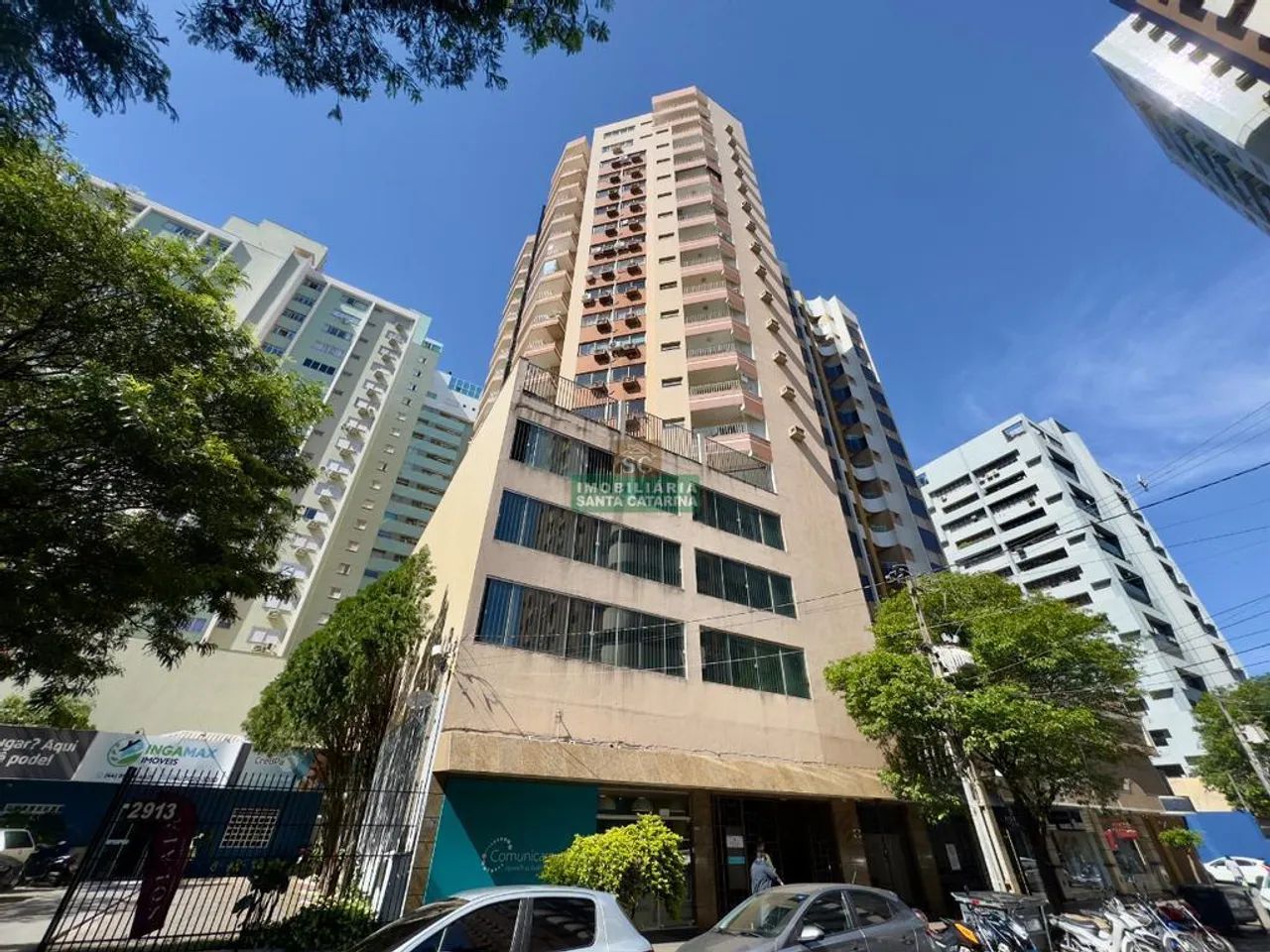 Apartamento para alugar em Maringá, Zona 01, com 3 quartos, com 186 m², NOEMIA