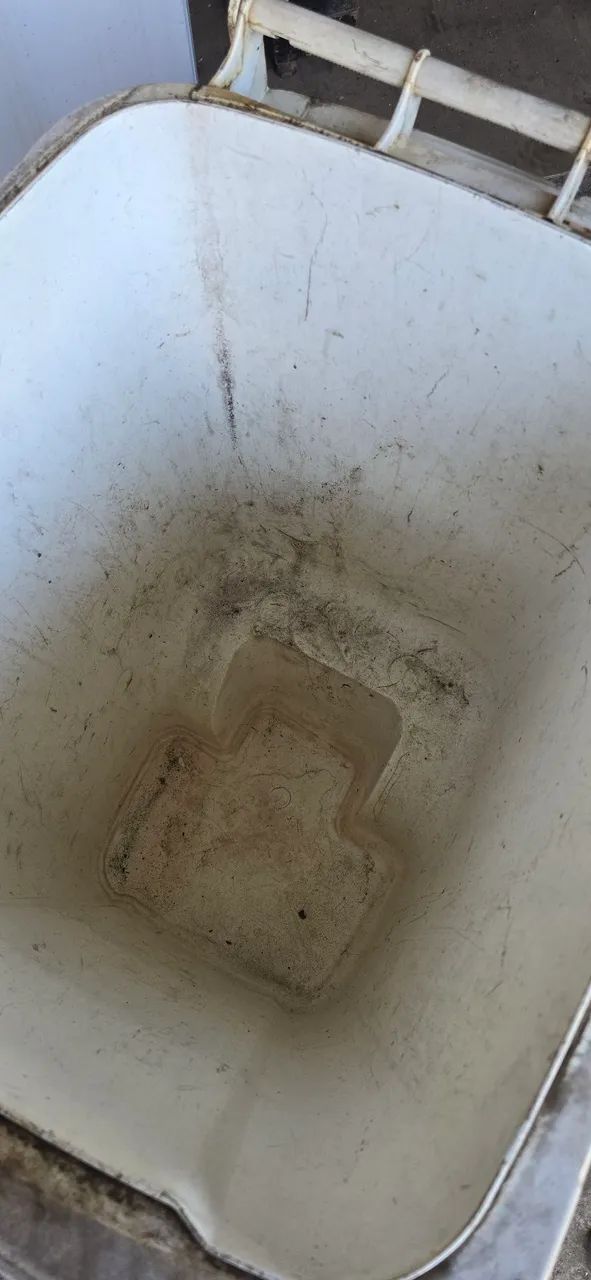 Lixeira de plástico  - Foto 3