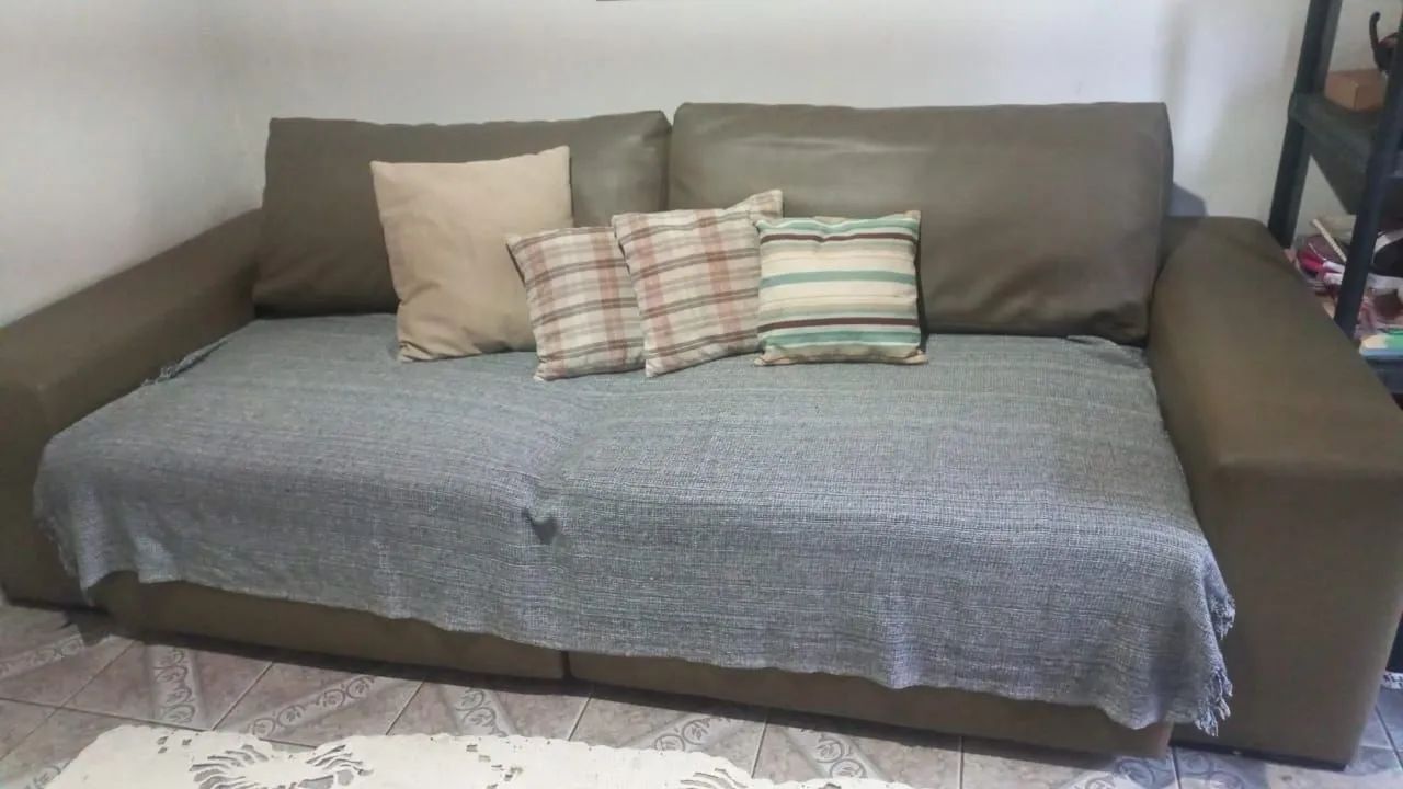 Sofá cama  cinza  Espaçoso - Foto 5