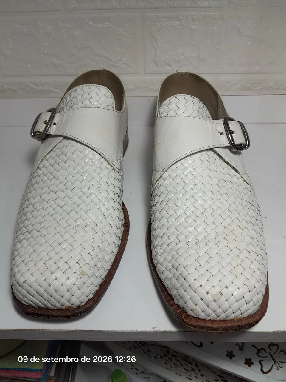 Sapato masculino couro branco usado