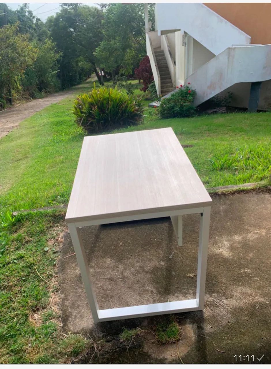 Bancada pra computador. Dois meses de uso. Preço R$300 - Foto 4