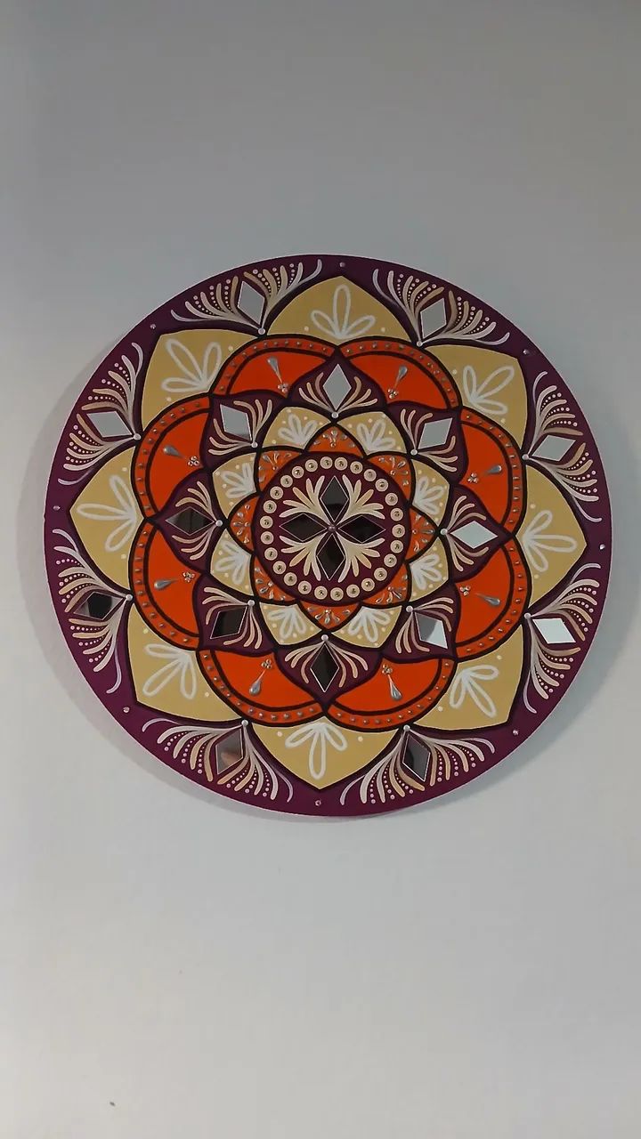 Mandala decorativa vibrante 