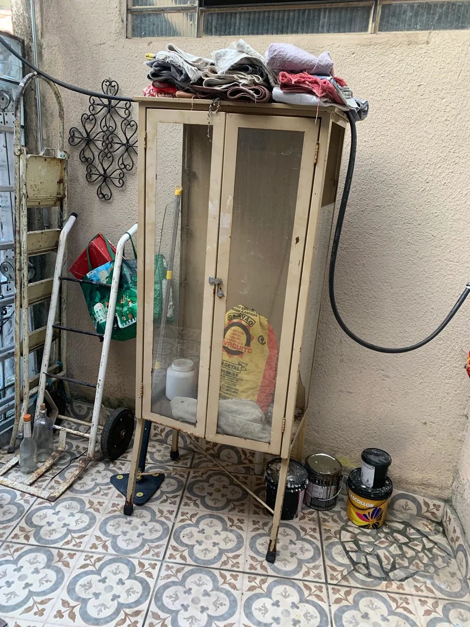 Armário enfermagem