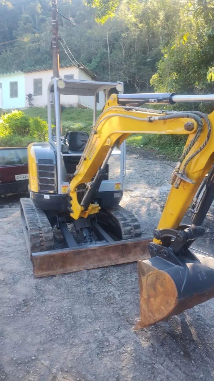 Mini escavadeira Walker Nelson EZ26 ,Ano : 2019 - Foto 2