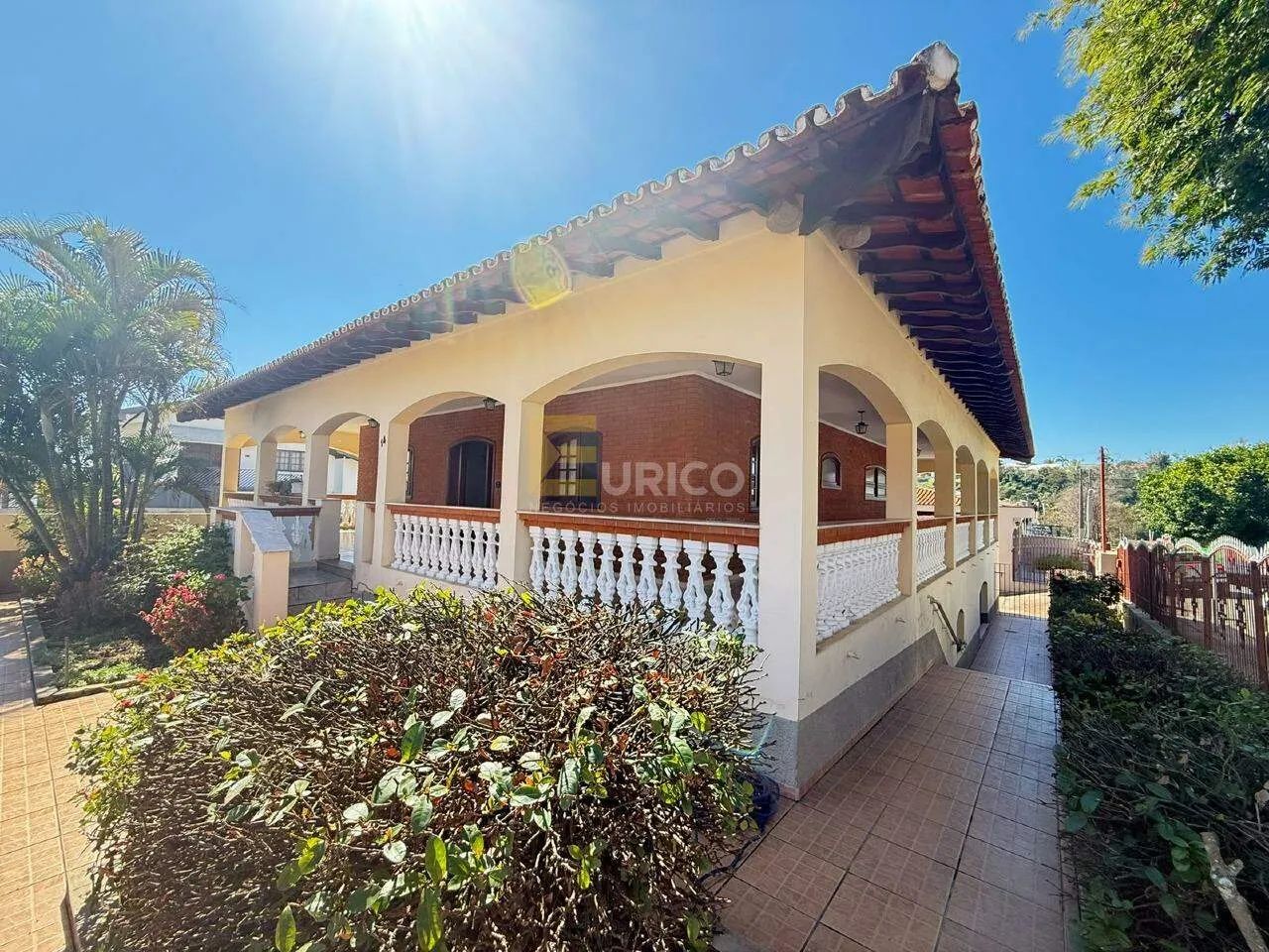Imóvel Comercial com 4 quartos à venda no Centro de Vinhedo