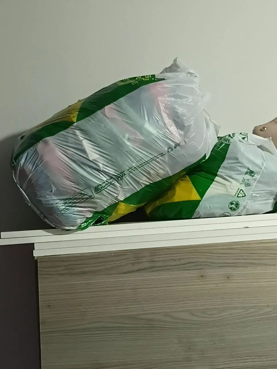  calçados e roupa ?.  - Foto 2