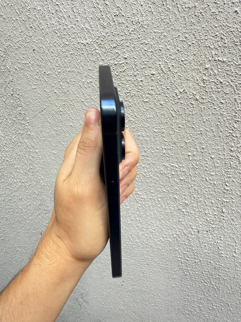 iPhone 15 pro Max 256 l LEIA A LEGENDA  - Foto 3