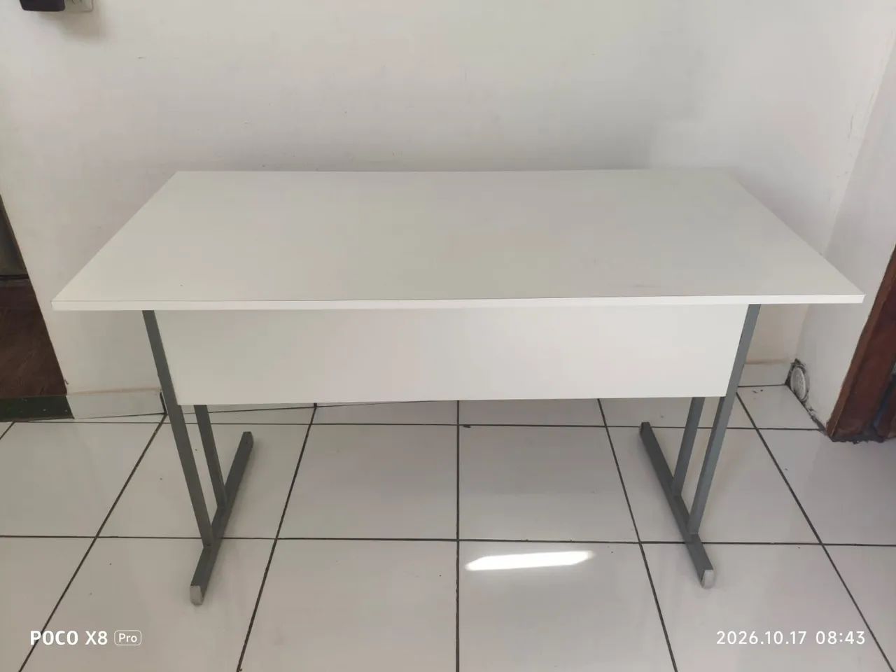 Mesa MDF duas gavetas - Foto 2