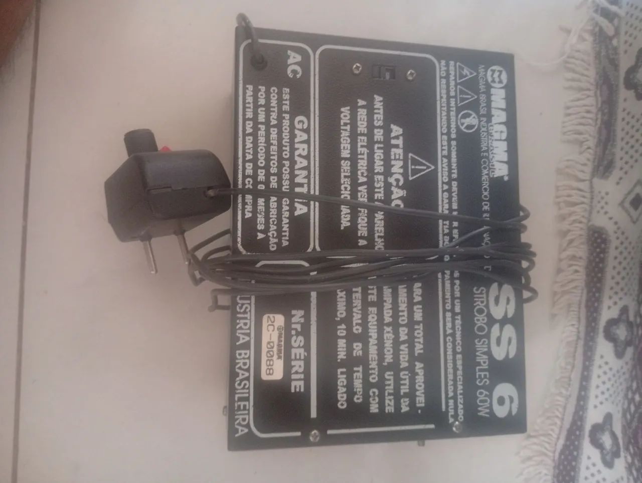Strobo simples 60w 