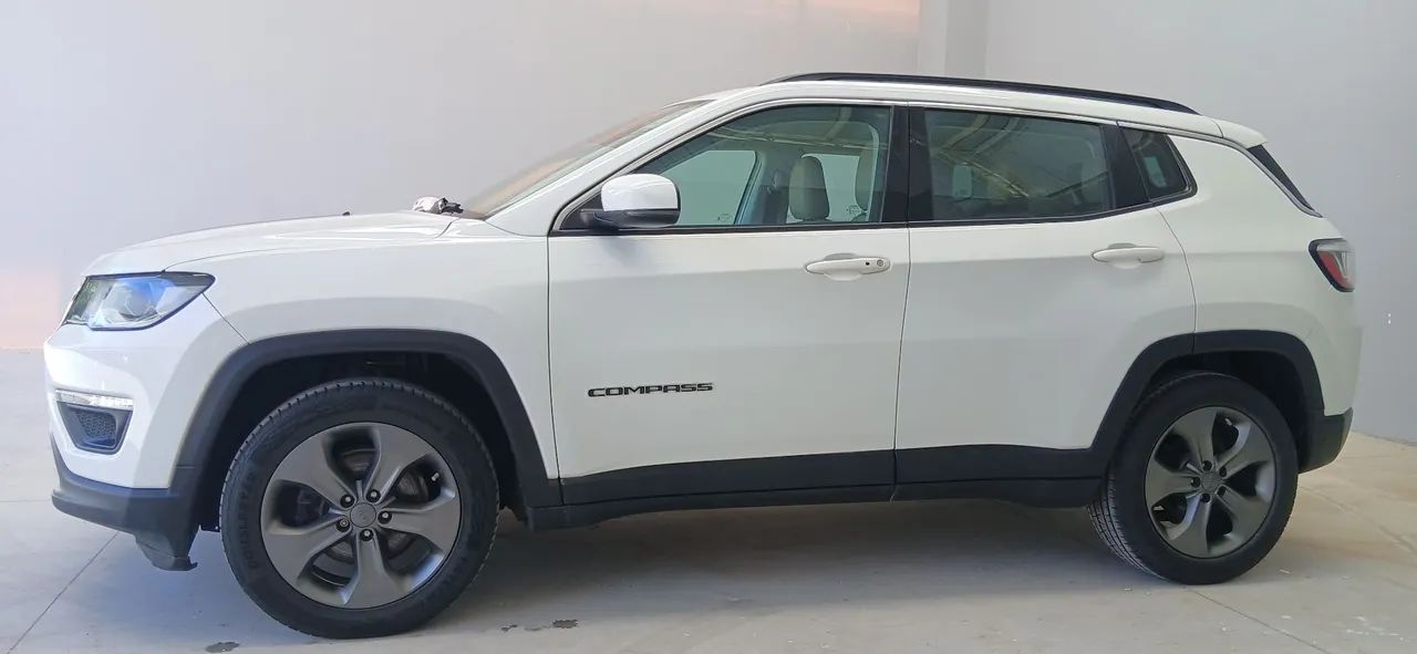 Jeep Compass Longitude 2.0 4X2 Flex 16V Aut. 2017 - Foto 3