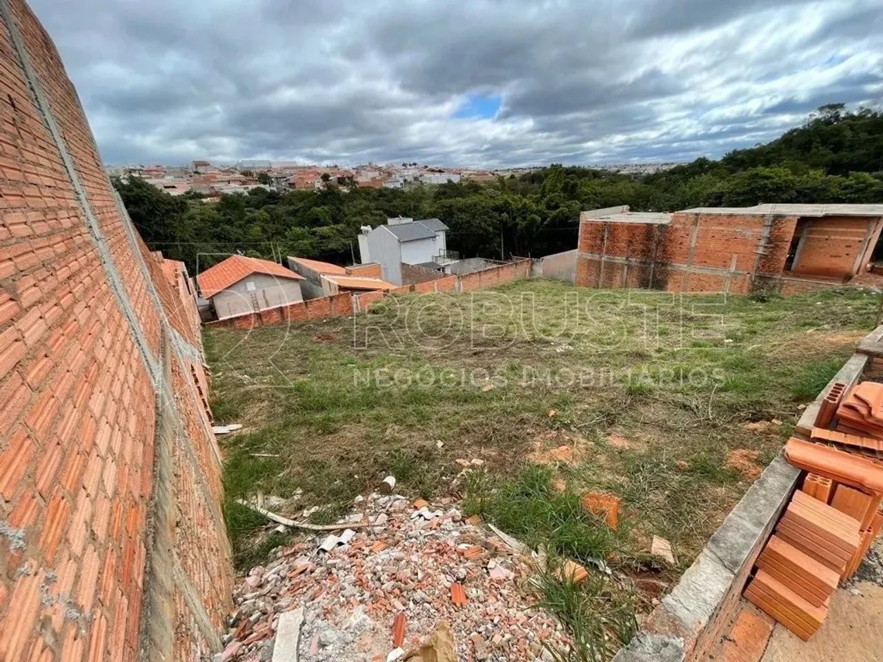Terreno à venda no Jardim Itália, Botucatu - Ótima localização! - Foto 2