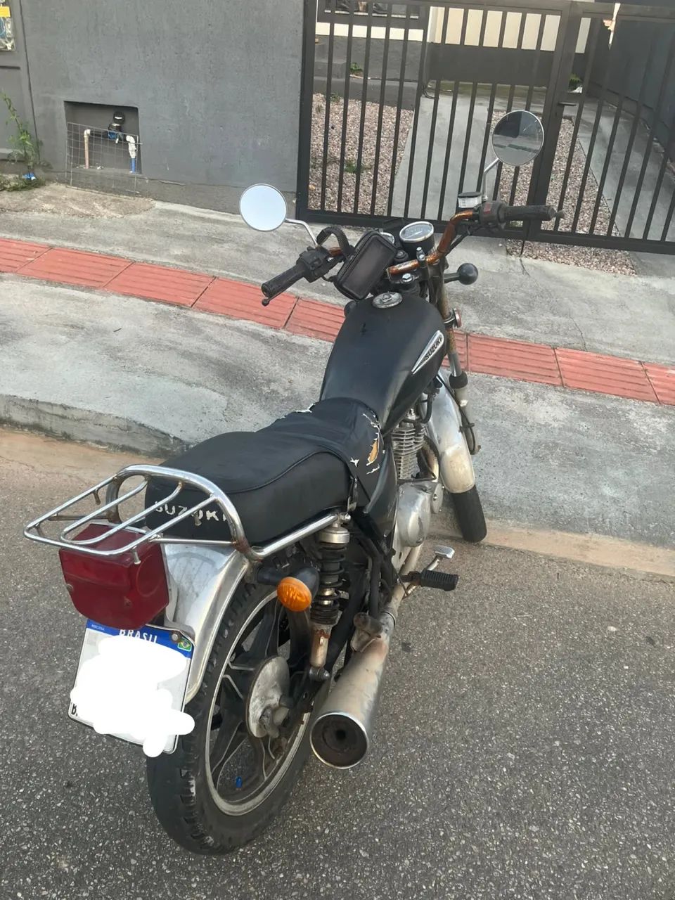 Suzuki Intruder 125 - Foto 2