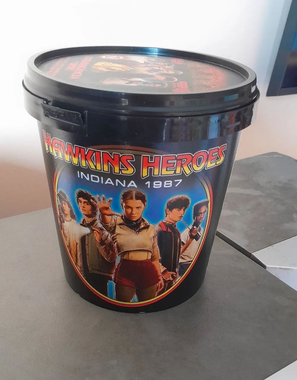 Pote de Sorvete Stranger Things (Oggi)