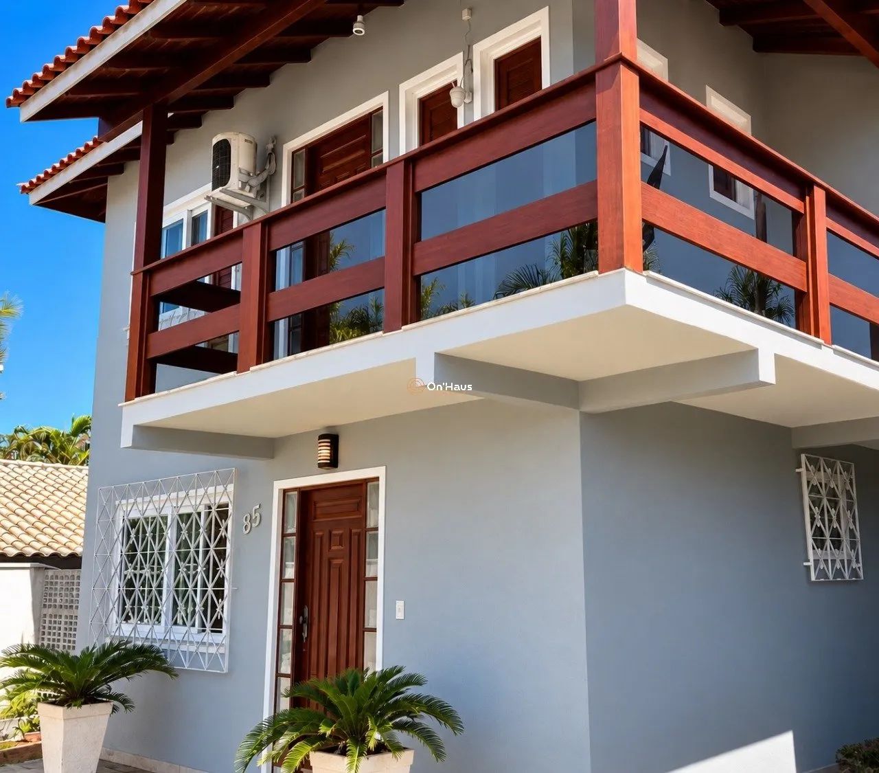 Casa à venda - 4 dormitórios - 1 suite com 208m2 - Carianos - Foto 2