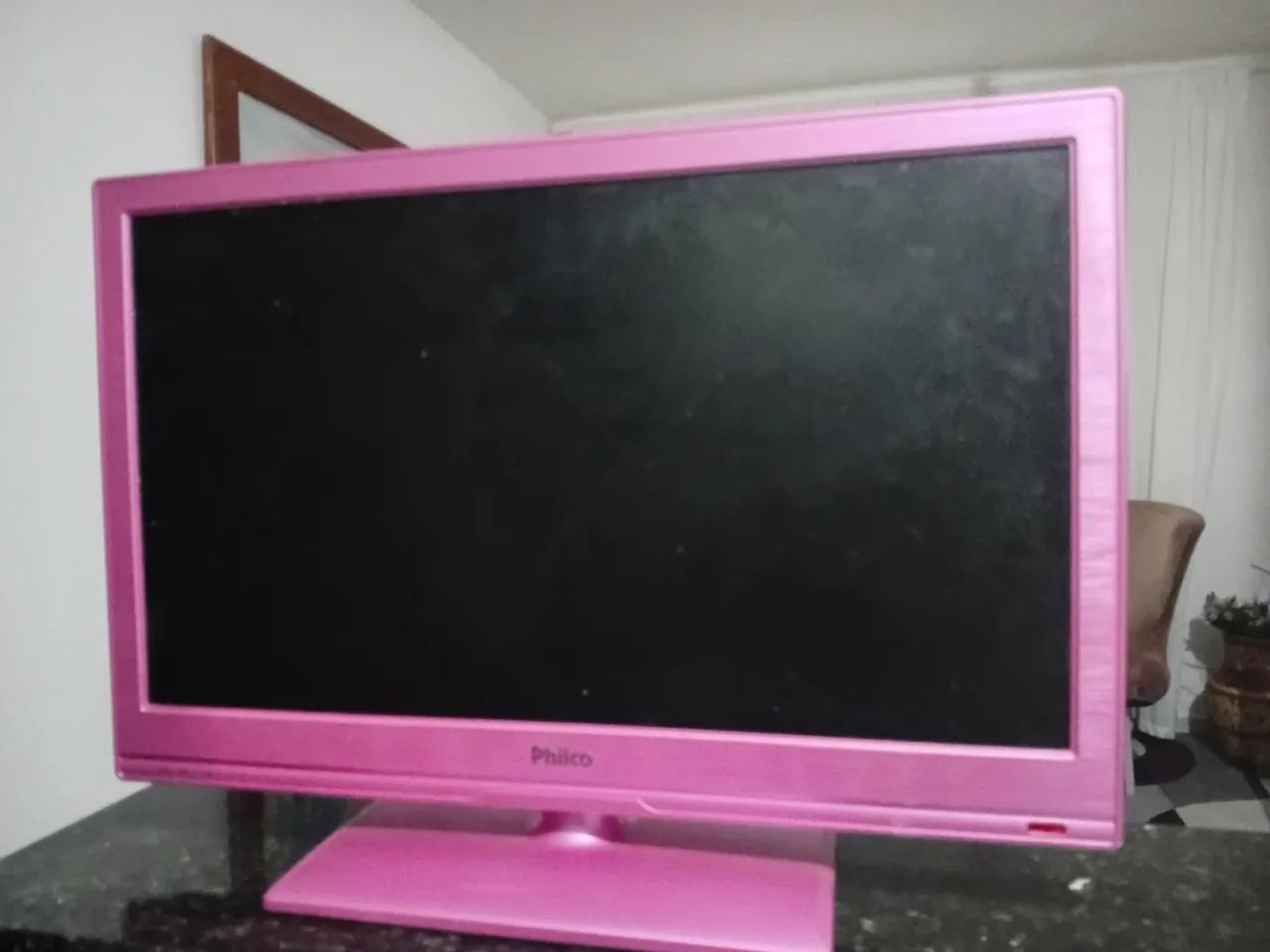 TV 28 Rosa ( não é smart) - Foto 2