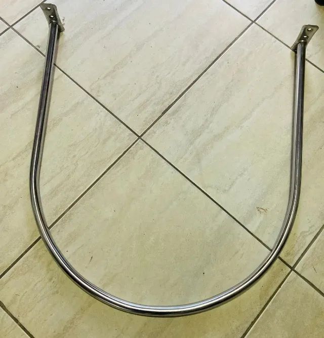 PROVADOR CROMADO U + CORTINA