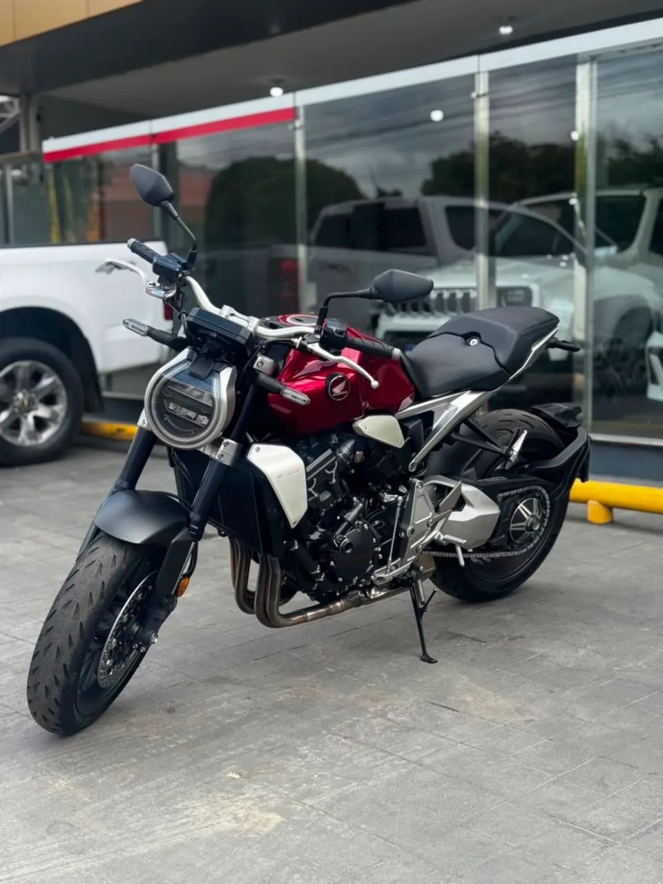 Honda CB1000R 2023