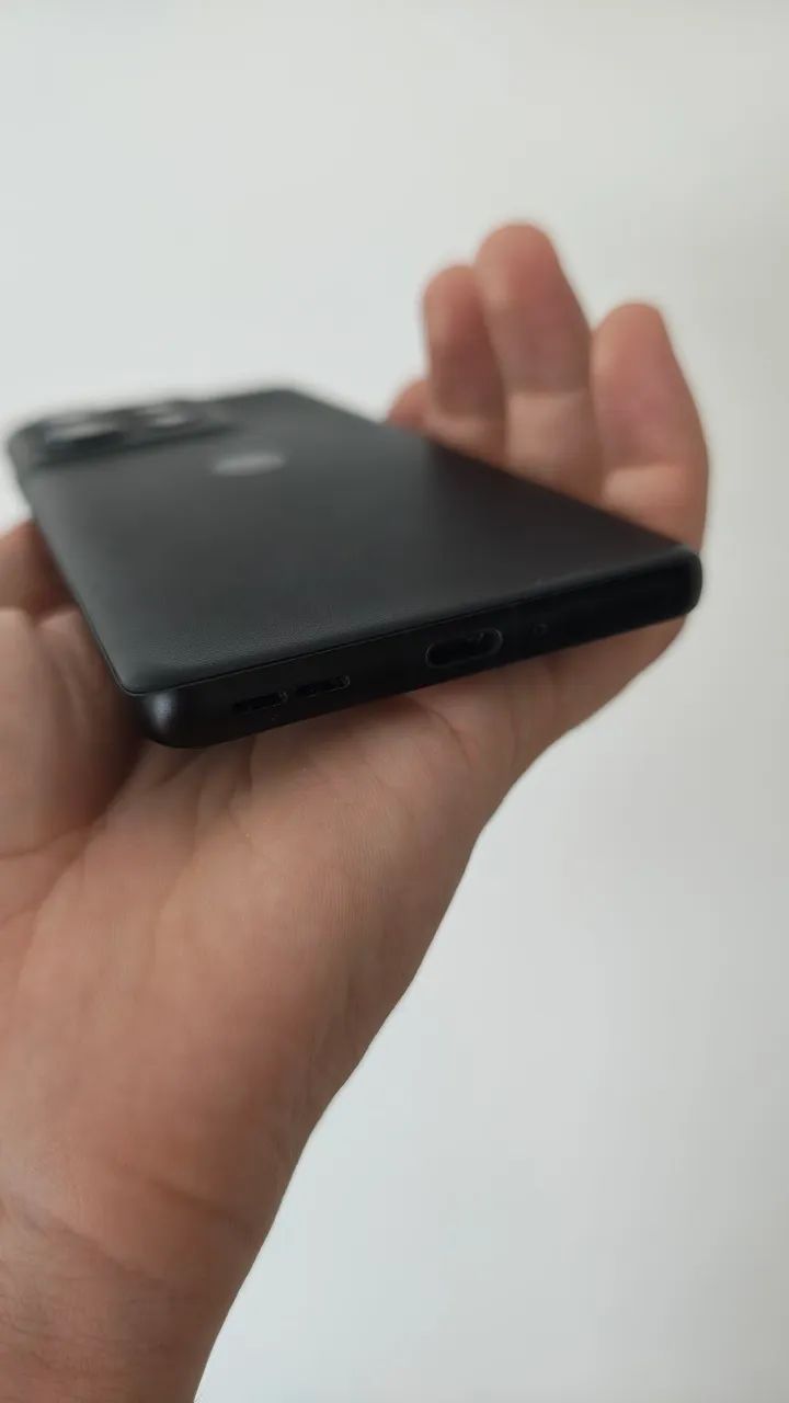 Motorola Edge 50 Pro  - Foto 4