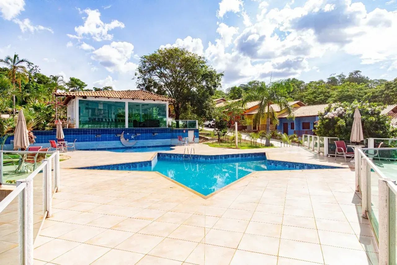 POUSADA EM PIRENÓPOLIS 32 APARTAMENTOS 22MIL M2 COM 32 APARTAMENTOS MOBILIADO