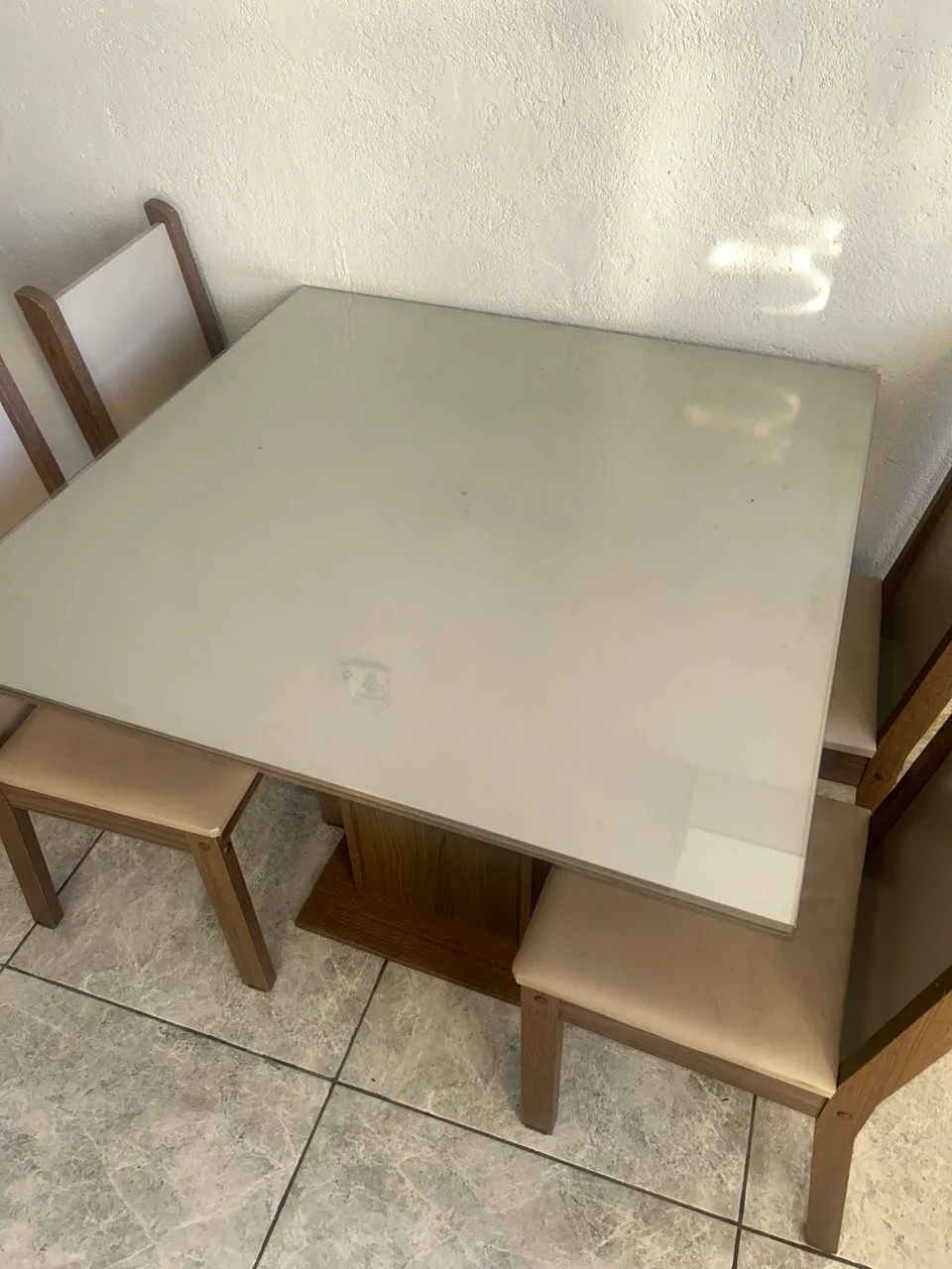 Mesa + 4 cadeiras - Foto 3