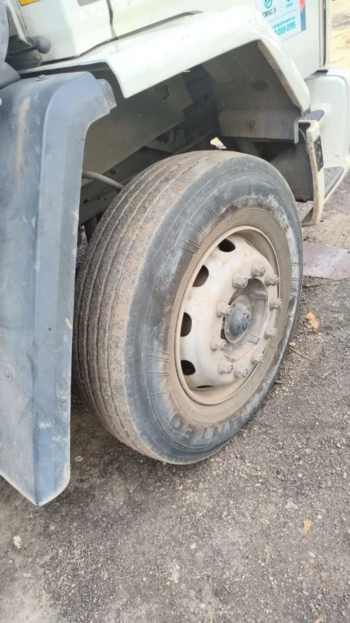Caminhão Ford Cargo 1517 E - Foto 5