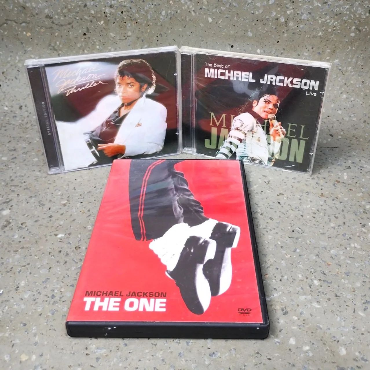 Lote Michael Jackson - CDs e Dvd Thriller Special Edition, Live